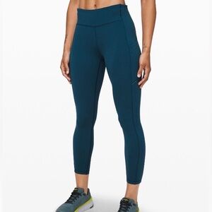 Set of 2 Women’s Lululemon Speed Up Mid-Rise Tight 25”, size 6
